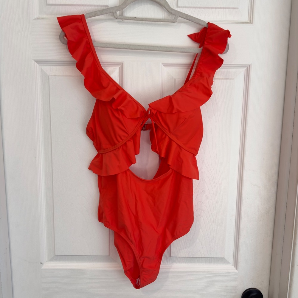 Red Ruffle Cutout One Piece Swimsuit Monokini V-Neck Adjustable Straps Size L